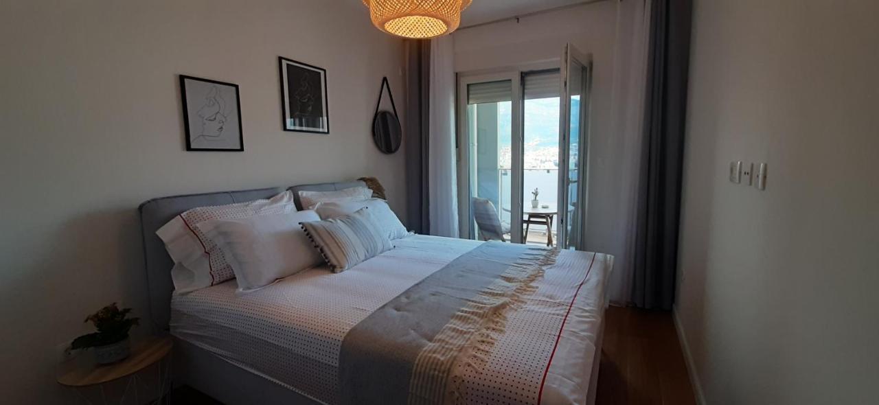 Lux Apartment Portovista บาร์ ภายนอก รูปภาพ
