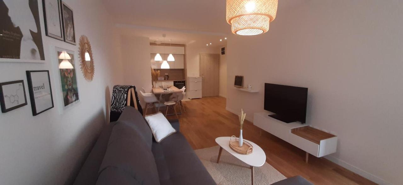 Lux Apartment Portovista บาร์ ภายนอก รูปภาพ