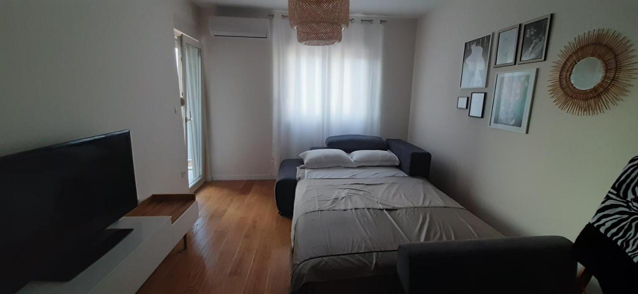 Lux Apartment Portovista บาร์ ภายนอก รูปภาพ