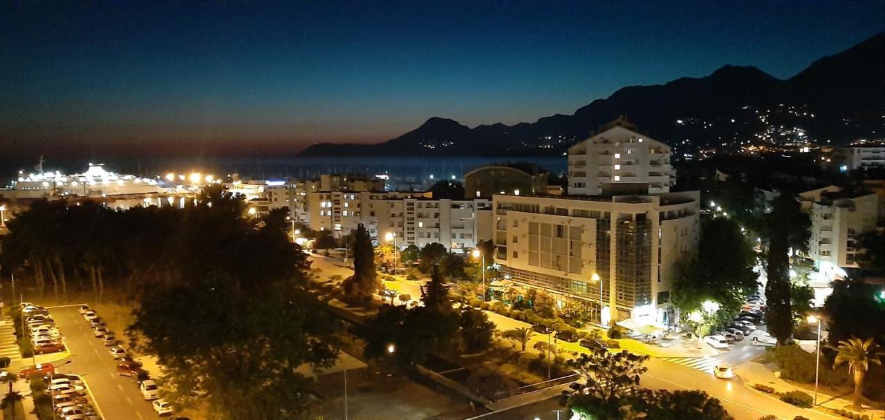 Lux Apartment Portovista บาร์ ภายนอก รูปภาพ